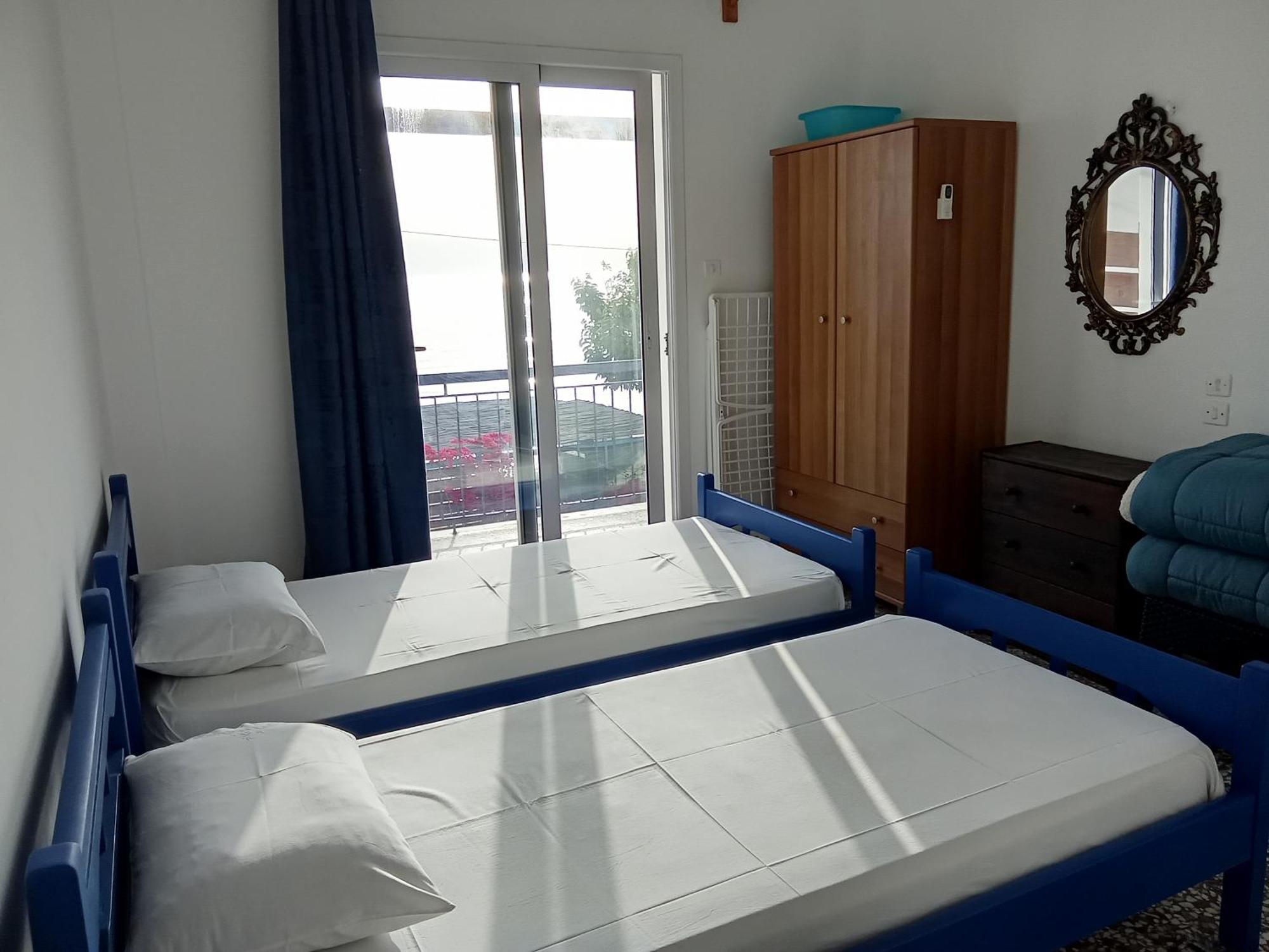 Akri Rooms Акрата Екстериор снимка